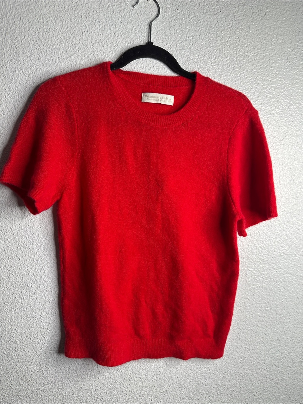 Abercrombie and fitch Classic Short-Sleeve Red Marino wool Sweater M
